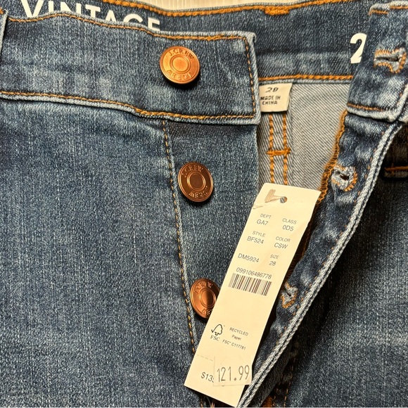 NWT JCrew 10” Vintage Slim Straight with button fly, size 28 - Picture 5 of 7